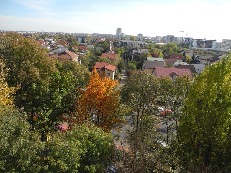 Berceni, Magurele, 10 min. metrou, stradal, vedere libera.